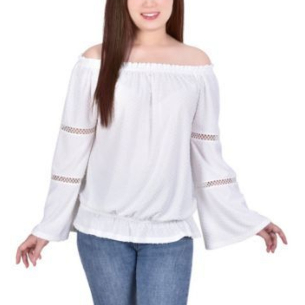 Off The Shoulder Swiss Dot Blouse, MACY'S, NWT Boho, Peasant Vibe bell sleeve